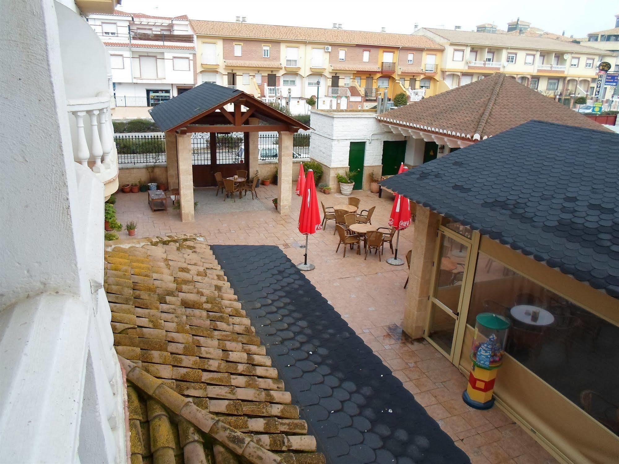 Hotel El Doncel Atarfe Eksteriør billede
