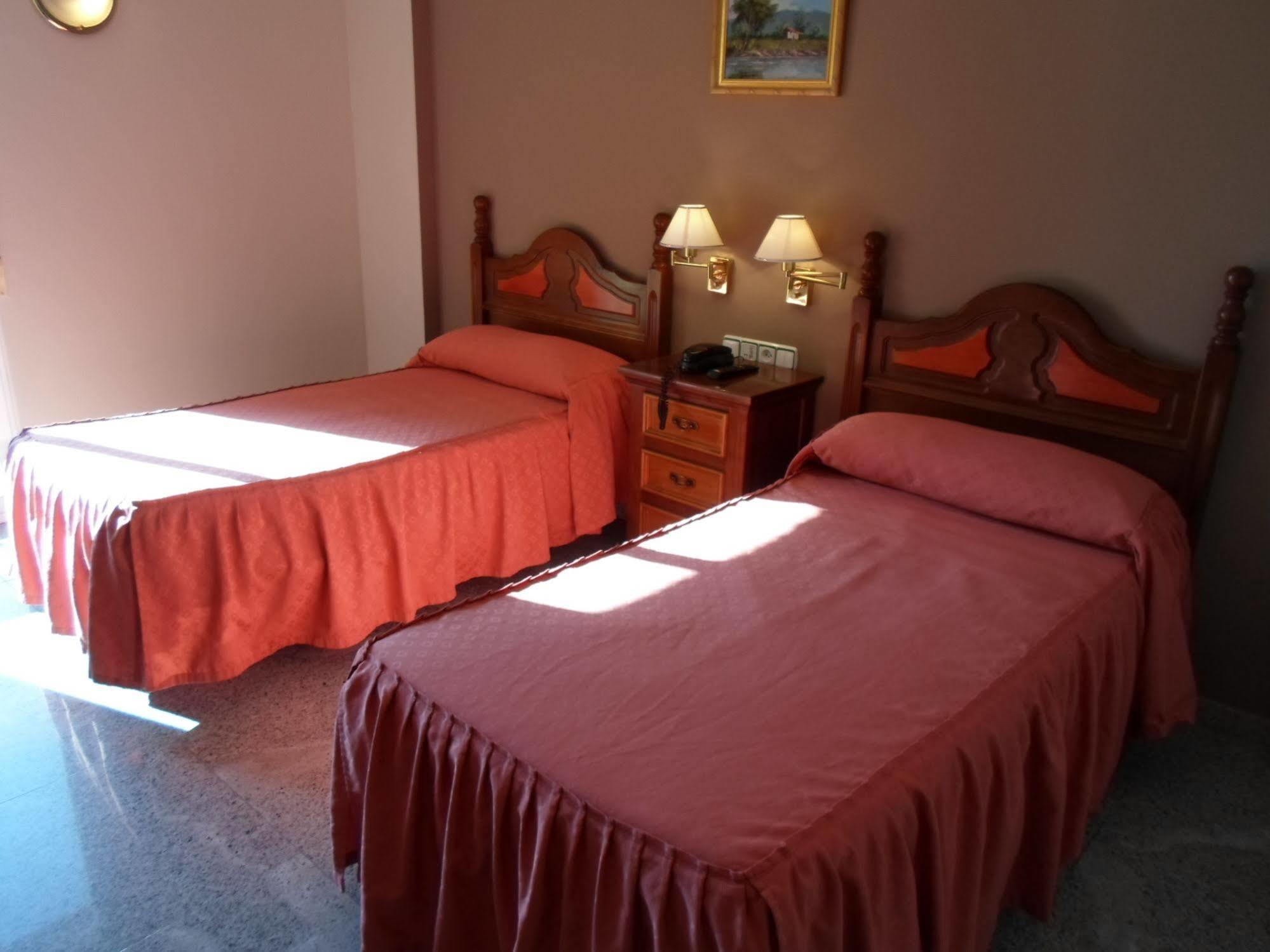 Hotel El Doncel Atarfe Eksteriør billede